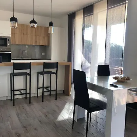Marina Luxury فيلة باليستراتي